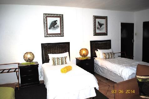 Aviators Retreat 8 - BedandBreakfast.co.za Aviators Retreat 8 - bedandbreakfast